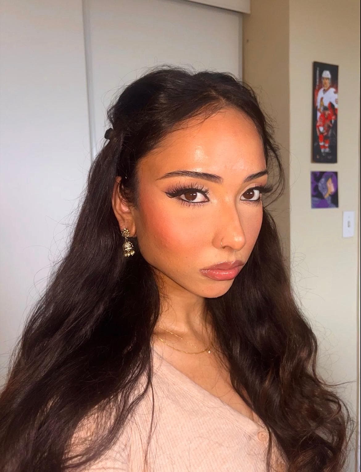 Soft glam makeup look by Ottawa makeup artist Zara